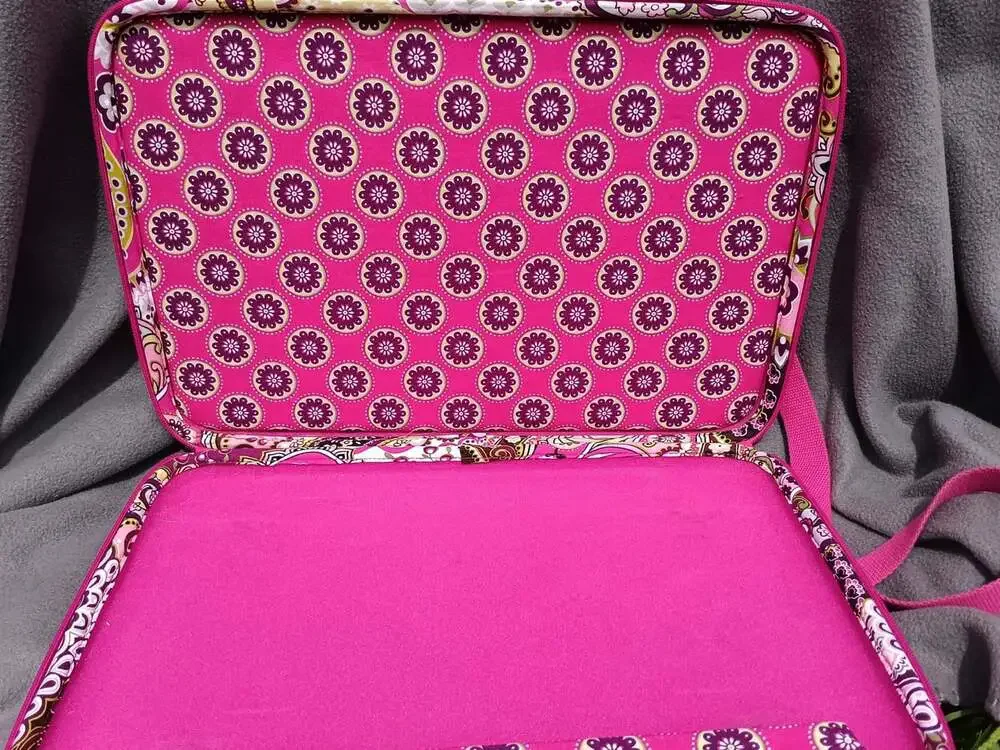 Vera Bradley Very Berry Paisley Hard Shell Laptop Case Bag Briefcase Work School